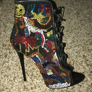 5k Giuseppe Zanotti multi crystal peeptoe stiletto